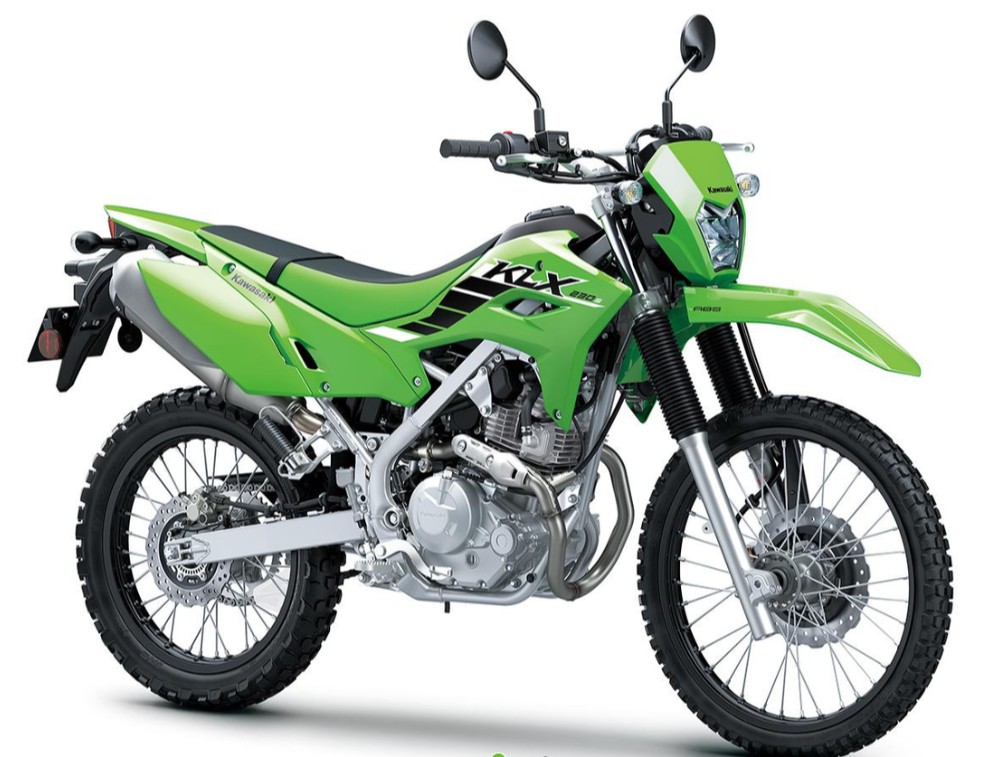 Kawasaki KLX 230: 139kg हल्की बॉडी, 6-स्पीड गियरबॉक्स और ₹3.30 लाख की शानदार कीमत – जानें क्यों है यह एडवेंचर के लिए बेस्ट!