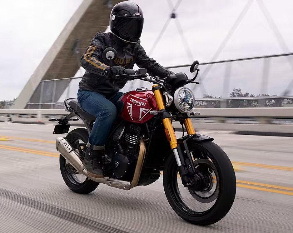 2025 के अंत तक आ रही हैं 5 दमदार सब-500cc बाइक्स: हीरो से ट्रायम्फ तक, जानें सब कुछ!