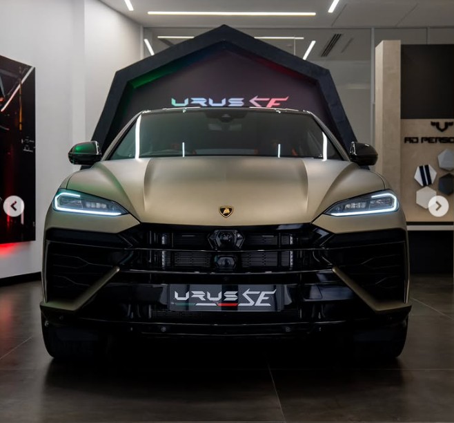लेम्बोर्गिनी उरुस एसई एसयूवी